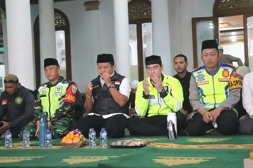 Bupati Dony Ahmad Munir menyebutkan, malam pergantian tahun masehi ini penuh makna, malam doa, muhasabah dan penuh harapan.Dok-Diskomimfosanditik