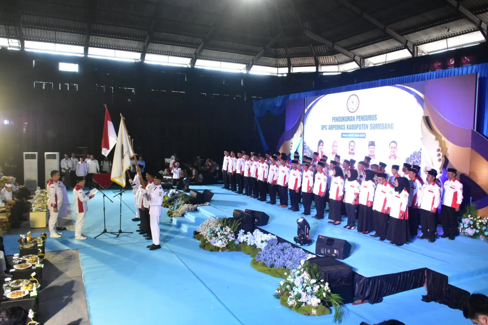 Dewan Pimpinan Cabang Asosiasi Badan Permusyawaratan Desa Nasional (DPC ABPEDNAS) Kabupaten Sumedang masa bakti 2026–2031 dikukuhkan dalam rangkaian kegiatan Optimalisasi Jaksa Garda Desa dalam Mendukung Program Prioritas Nasional.Dok-Diskominfosanditik S