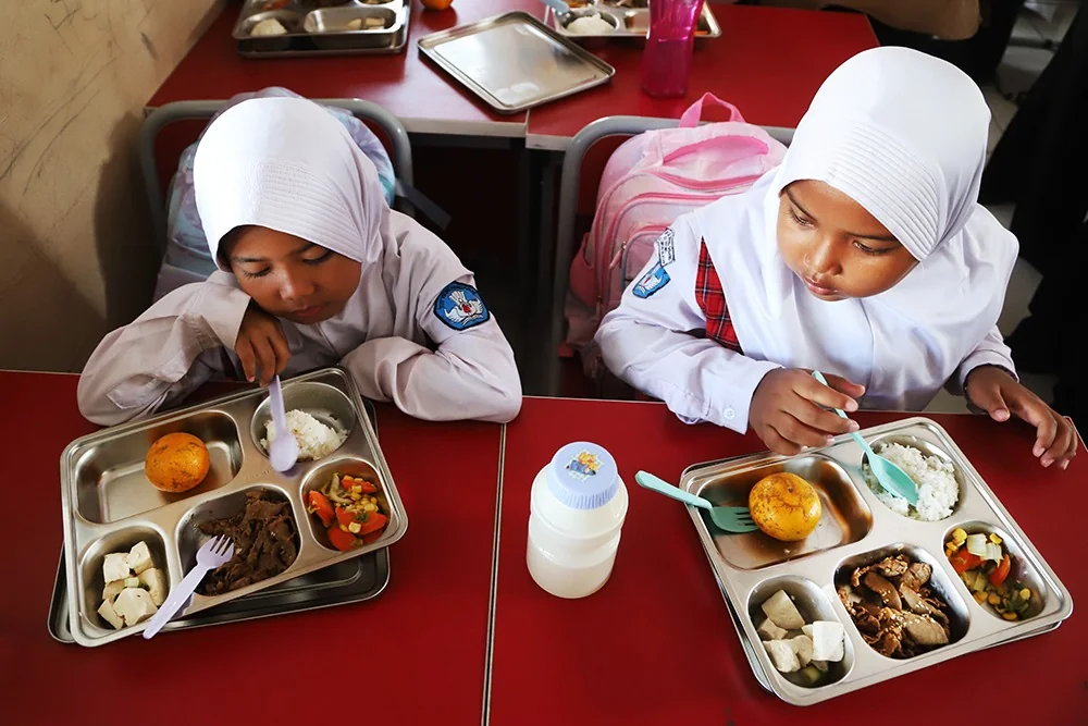 Dua Sekolah di Tasikmalaya Tolak Pasokan Program MBG, Khawatir Keracunan Terulang Lagi