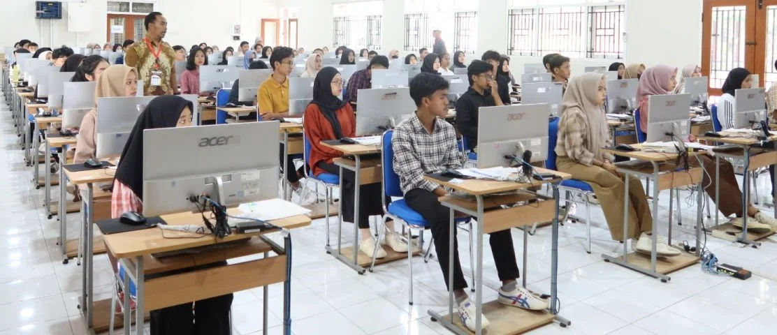 PTN Buka Jalur Mandiri Pakai Nilai UTBK SNBT 2025 Tanpa Tes Tambahan, di Jabar Ada Unpad, ITB dan IPB