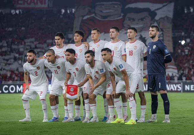 Skuad Timnas Indonesia yang berhadapan dengan Australia, Selasa (10/9/2024) (c) Bola.net/Bagaskara Lazuardi.