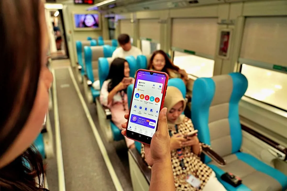 KAI Refund 100 Persen Tiket KA Jarak Jauh Terdampak Kecelakaan Maut di Bekasi
