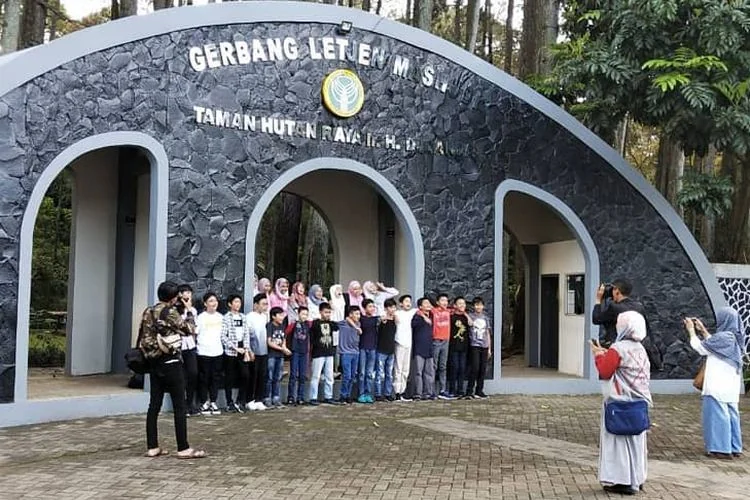 Ada Kekurangan, Sekda Jabar Beri Waktu Pengelola Tahura Berbenah Selama Satu Minggu