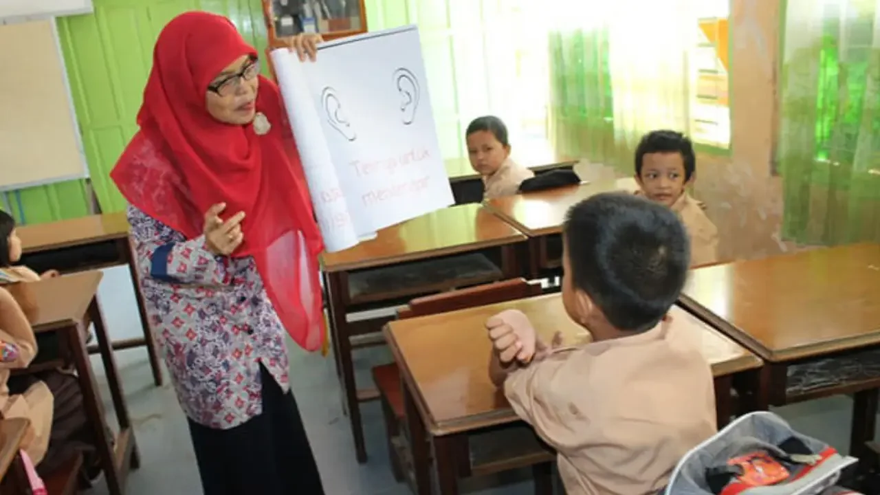 Kabupaten Bandung Hadapi Krisis Guru, Bupati Usulkan Regulasi PPPK Melalui Ditjen PAUD Dikdasmen