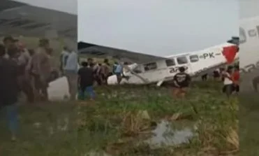 Pesawat Latih Jatuh di Karawang, 4 Luka-Luka, Perjalanan dari Tangerang Menuju Cirebon