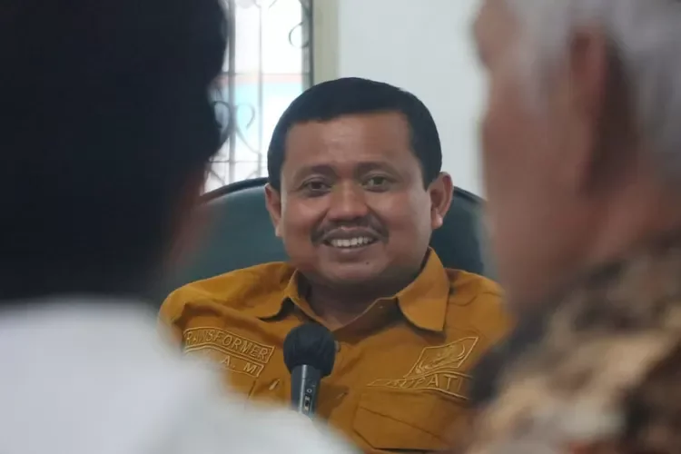 Bupati Sumedang Terpilih, Dony Ahmad Munir