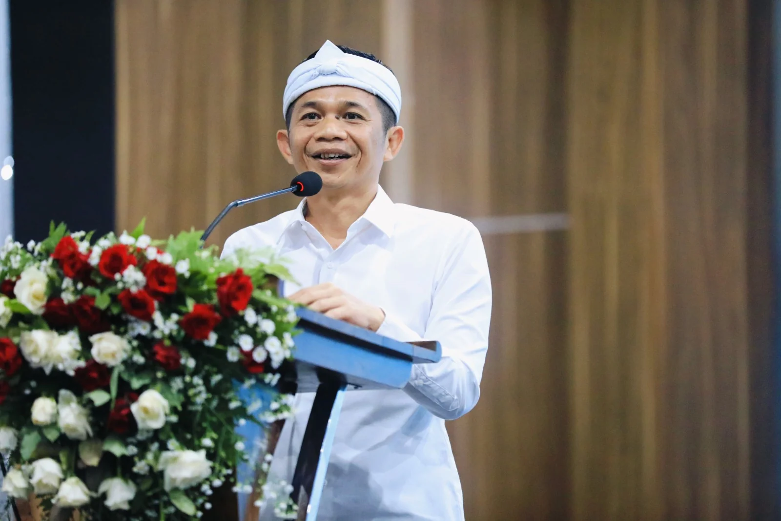 Bupati Purwakarta yang populer disapa Om Zein meminta kepada seluruh Organisasi Perangkat Daerah (OPD) khususnya OPD yang melaksanakan pembangunan infrastruktur agar mulai melaksanakan kegiatan pada akhir triwulan pertama di awal tahun ini.Dok-Diskominfo