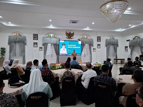 Rembug Sumedang digelar Pemkab Sumedang sebagai repleksi dan evaluasi satu tahun kepemimpinan Bupati Sumedang Dony Ahmad Munir dan Wabup M.Fajar Aldila.Dok-Diskominfosanditik Sumedang