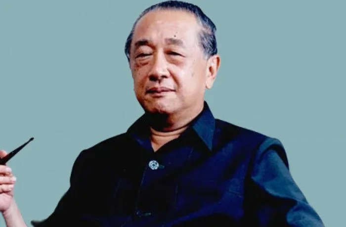 Tirto Utomo, Mantan Wartawan yang Sukses Membangun Aqua, Merek Air Mineral Raksasa di Indonesia