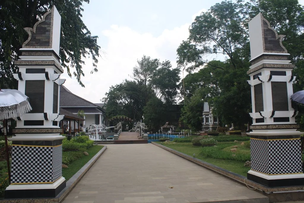 Bupati Purwakarta Tegaskan Proyek Infrastruktur Harus Sesuai Spesifikasi