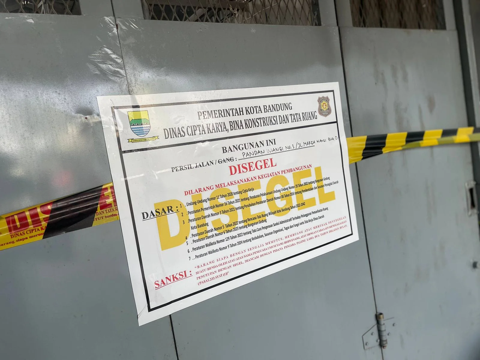 Kepala Bidang Trantibum Satpol PP Kota Bandung, Yayan Ruyandi menjelaskan, bangunan tersebut diproses karena tidak memiliki PBG, sehingga ditindaklanjuti oleh Dinas Ciptabintar hingga terbit Surat Keputusan Wali Kota.Dok-Diskominfo Kota Bandung