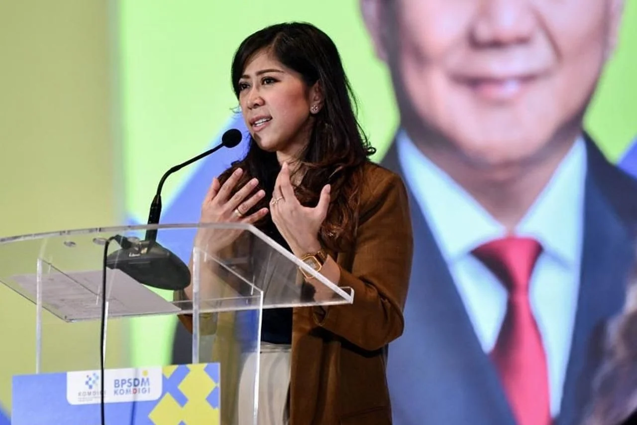 Menteri Komunikasi dan Digital Meutya Hafid menegaskan para relawan tidak hanya berperan dalam literasi digital, tetapi juga menjadi garda terdepan aksi kemanusiaan dan penyambung informasi di wilayah krisis.Ist