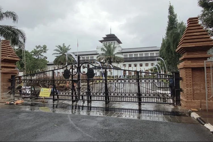 Renovasi Pagar Gedung Sate Bergaya Kerajaan, Alokasi Anggaran 3,9 Miliar Rupiah