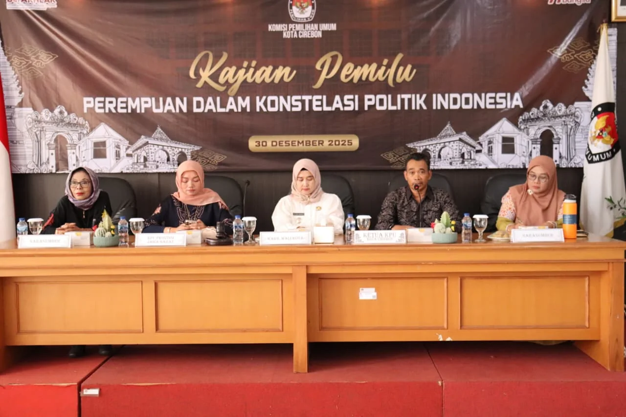 Wakil Wali Kota Cirebon, Siti Farida Rosmawati, menyatakan bahwa keterlibatan perempuan adalah pilar utama dalam menentukan arah pembangunan daerah. Dokumentasi : Devi Triya Andriyani