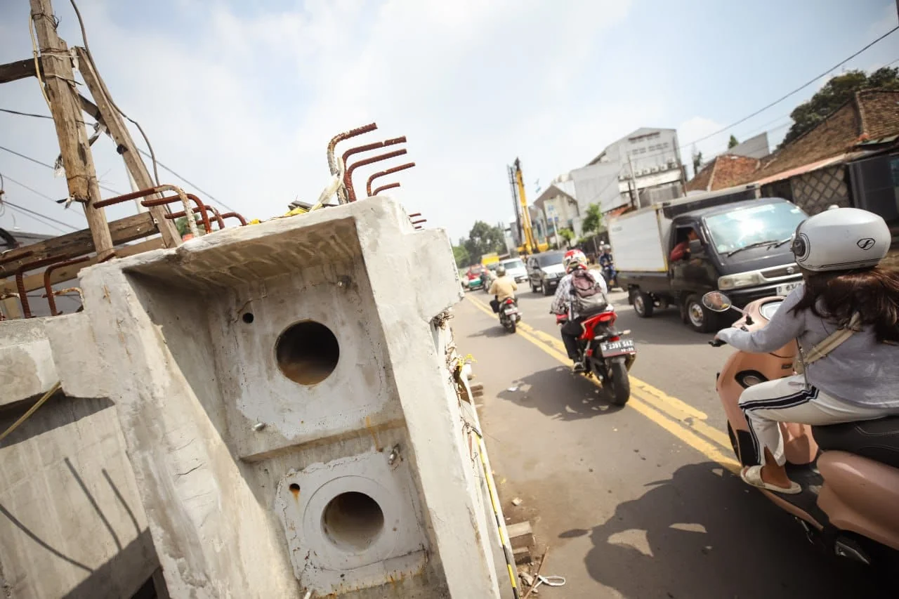 Pembangunan Flyover Nurtanio yang menjadi penghubung antara Jalan Dr. Abdul Rachman Saleh dan Jalan L.M.U. Nurtanio (Garuda).Ist