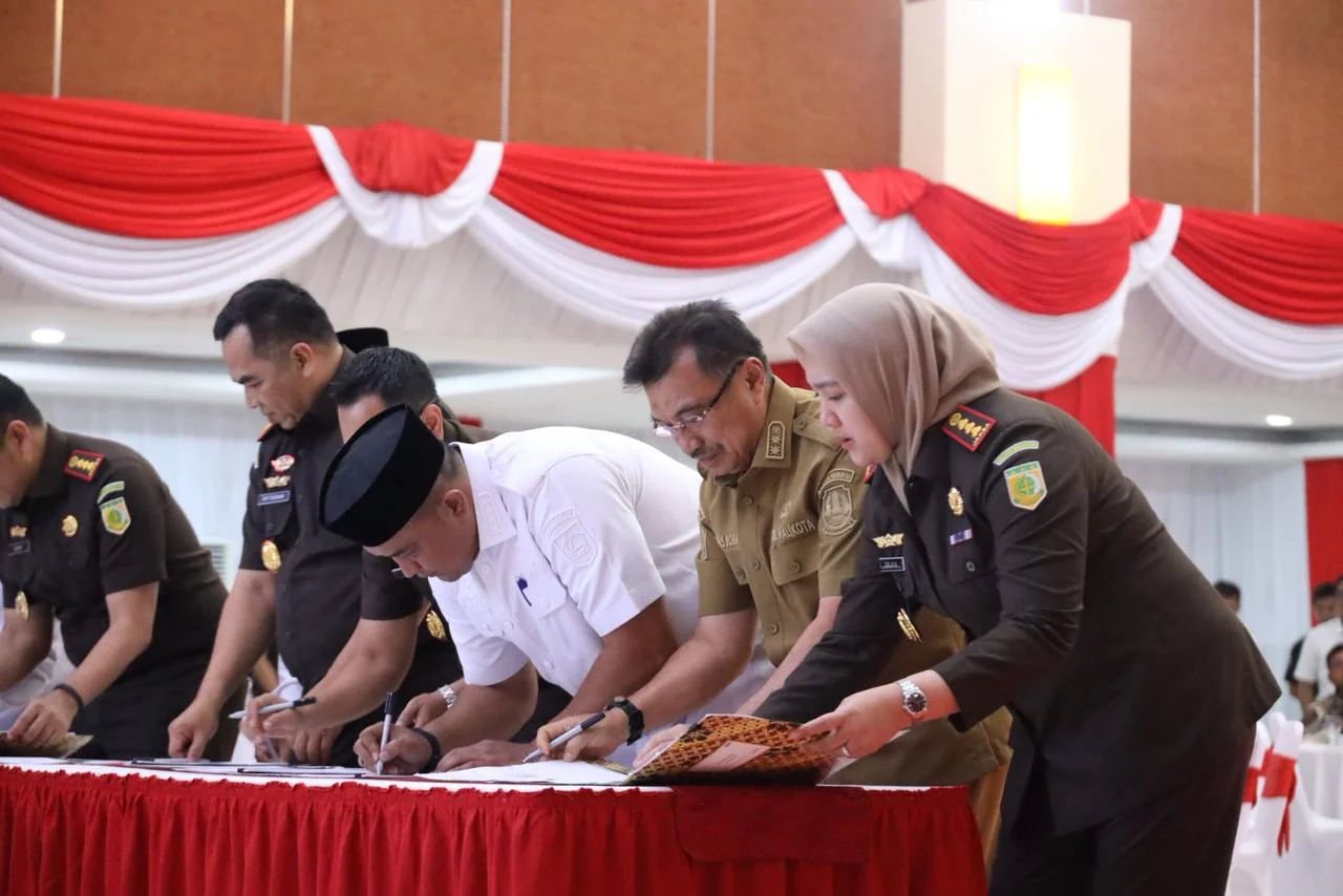 Wakil Wali Kota Bekasi Dr.Abdul Harris Bobihoe.Ist