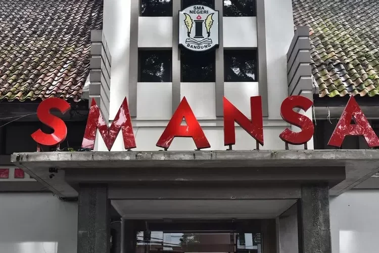 Hadapi Sengketa Tanah, SMAN 1 Bandung Tetap Gelar SPMB