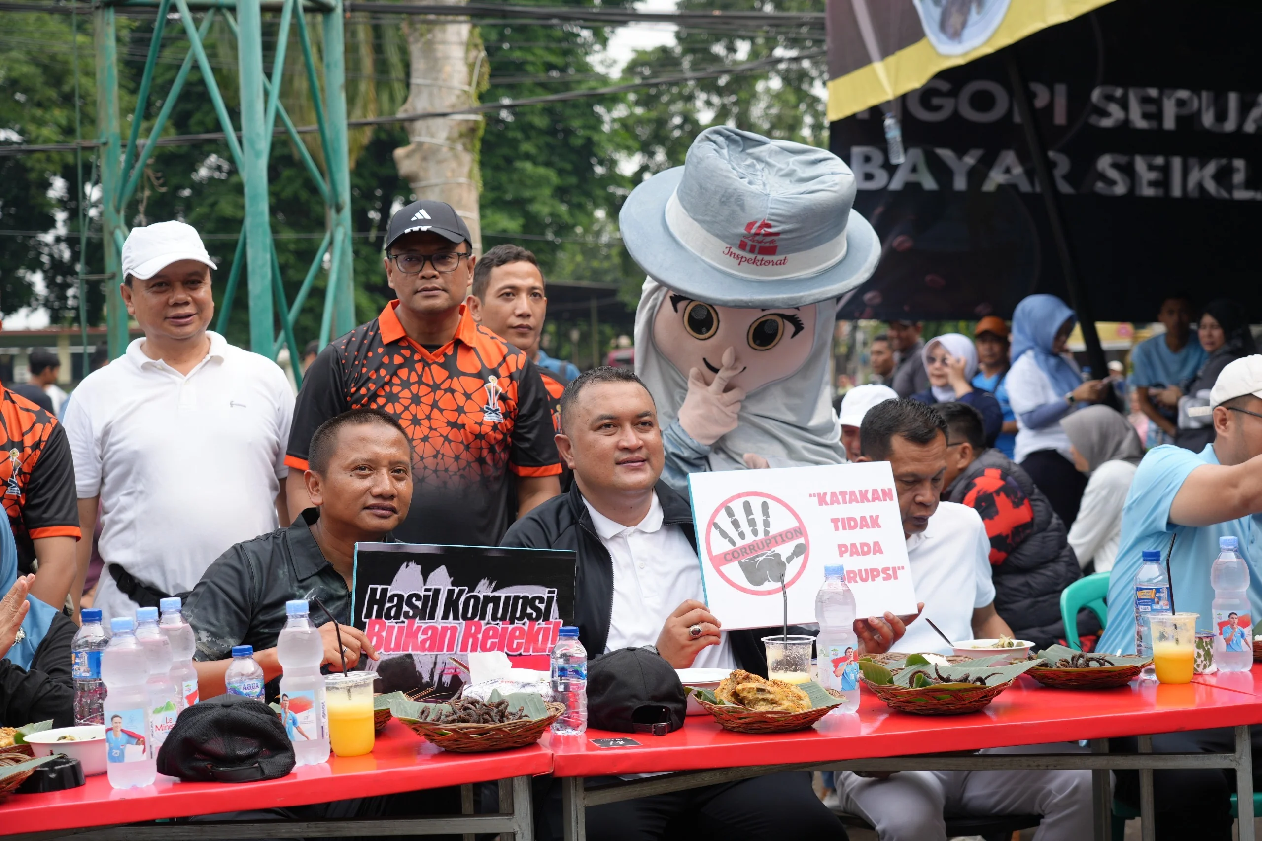 Bupati Bogor Rudy Susmanto bersama para Kepala Perangkat Daerah serta masyarakat melaksanakan kegiatan Car Free Day (CFD) Tegar Beriman,Ist