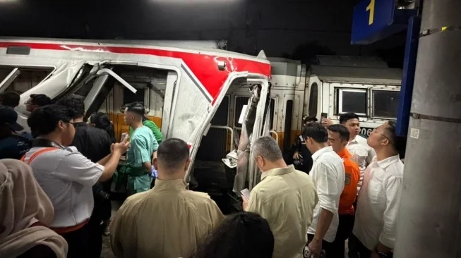 Tabrakan Maut Kereta Api di Bekasi, KAI: Penumpang Tewas Bertambah 14 Orang