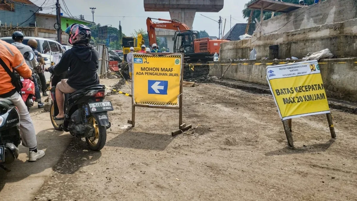 Wali Kota Bandung Farhan Minta Maaf Gara-gara Banyak Proyek di Musim Hujan
