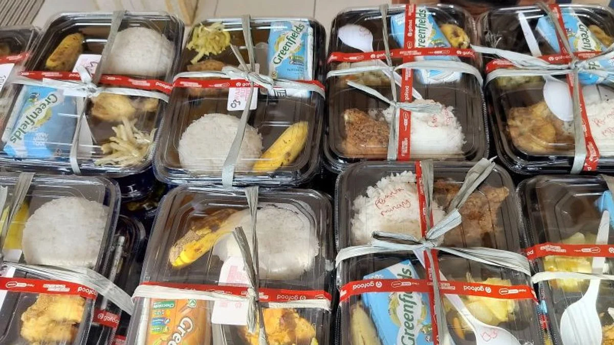 Pelaksanaan program Makan Bergizi Gratis di Jabar terus berjalan secara bertahap.