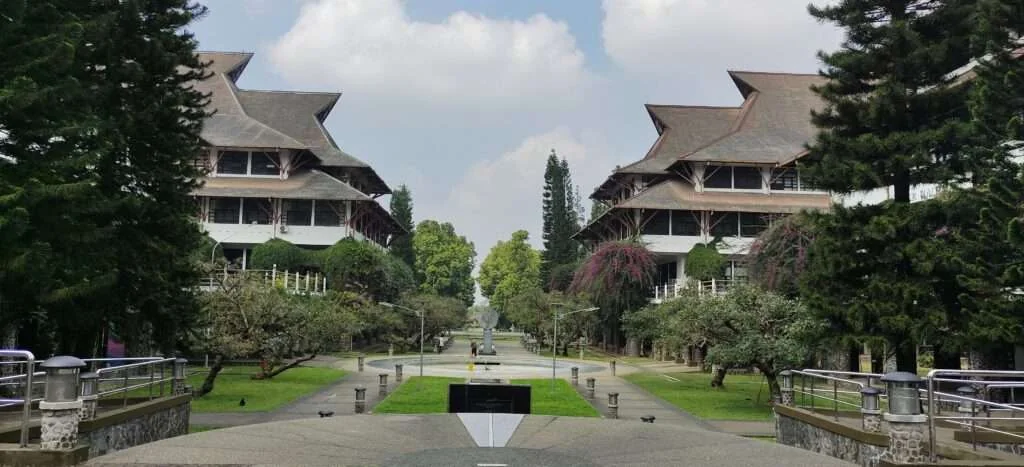 Dugaan Pemalsuan Gelar Menkes, Begini Reaksi Rektor ITB
