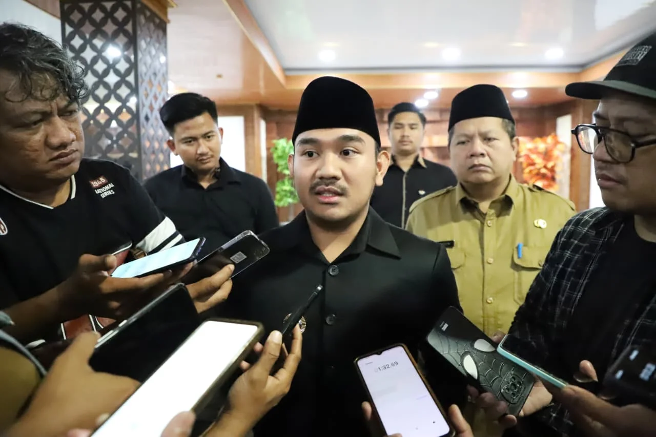 Bupati Bekasi Ade Kuswara Kunang.Ist