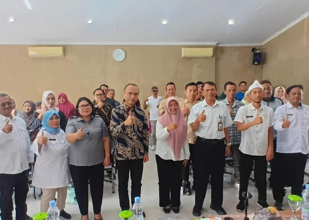 Kepala Divisi Pelayanan Hukum Kanwil Kemenkum Jabar, Hemawati BR Pandia, yang hadir sebagai narasumber utama.Ist