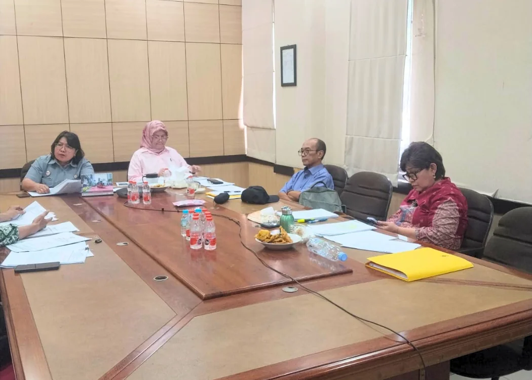 Sidang kali ini dihadiri oleh jajaran Anggota Majelis Pemeriksa yang terdiri dari Hemawati Br Pandia, Dr. Bambang Daru Nugroho, Dr. Erny Kencanawati, Kompol Sulaiman Salim, dan Vini Suhastini.Dok-Humas Kemenkum Jabar