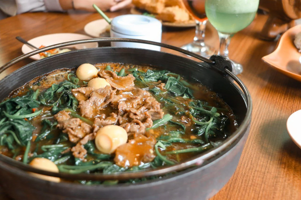 Restoran yang berlokasi di Jalan Setraria No. 1, Setrasari, Bandung ini konsisten mengusung konsep kuliner khas Sunda dan seafood.Dok-Diskominfo Kota Bandung