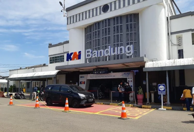 PT KAI Daerah Operasi 2 Bandung masih menyediakan tiket kereta api untuk berbagai tujuan pada masa angkutan Nataru 2024/2025