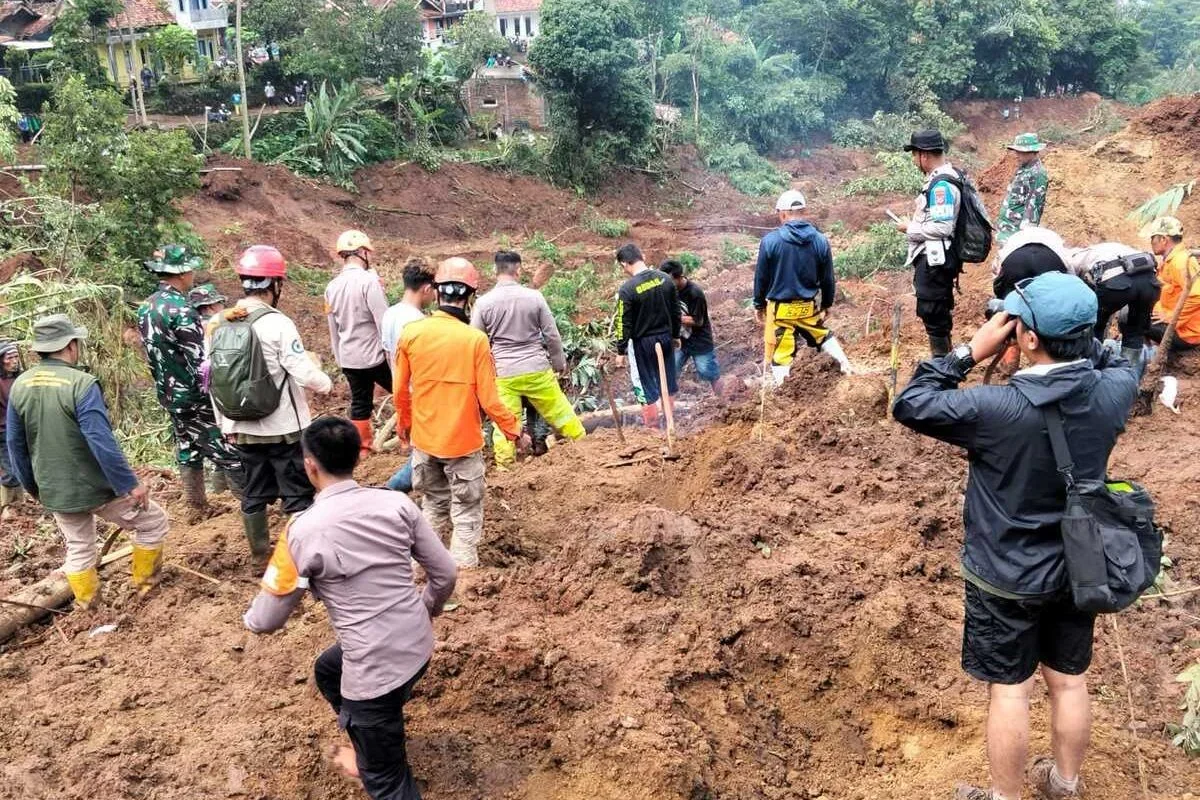 Kampung Arjasari Masih Berpotensi Longsor, Badan Geologi Minta Warga Mengungsi