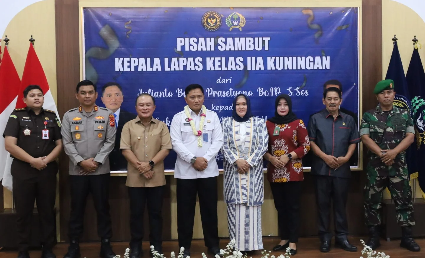 Bupati Dian Rachmat Yanuar menyampaikan apresiasi tinggi kepada Julianto Budhi Prasetyono.Ist