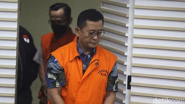 Korupsi Bandung Smart City, Eks Sekda Bandung Ema Sumarna Divonis 5,5 Tahun