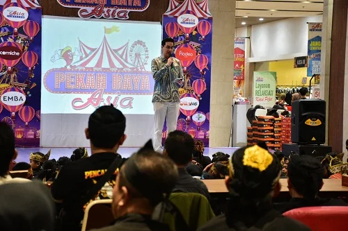 Wakil Bupati Sumedang M. Fajar Aldila saat hadir dalam silaturahmi perguruan pencak silat, di Asia Plaza Sumedang.Dok-Diskomimfosanditik