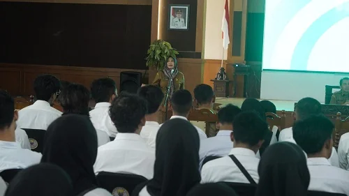 Dinas Tenaga Kerja dan Transmigrasi (Disnakertrans) menggelar Pelatihan Berbasis Kompetensi (PBK) Tahap II yang dibuka Sekretaris Daerah Kabupaten Sumedang, Tuti Ruswati di Aula Tampomas Setda.Dok-Diskominfosanditik Sumedang