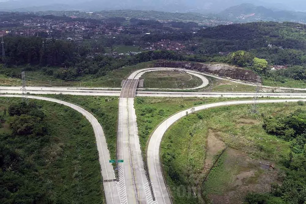 Pemda Sumedang akan mencari solusi sisa dampak pembangunan Cisumdawu ke Kementerian PU.