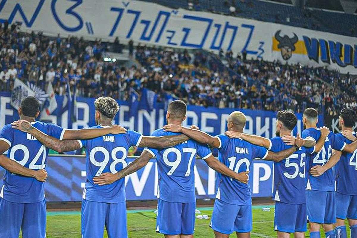 Persib Bandung Kedatangan Deretan Pemain Top Level, Penggawa Lokal Jadi Korban