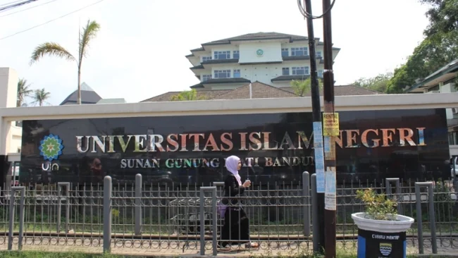 UIN Sunan Gunung Djati Bandung mendapat score tertinggi selama 3 tahun terakhir versi Jurnal Science and Technology Index (SINTA) tahun 2024.