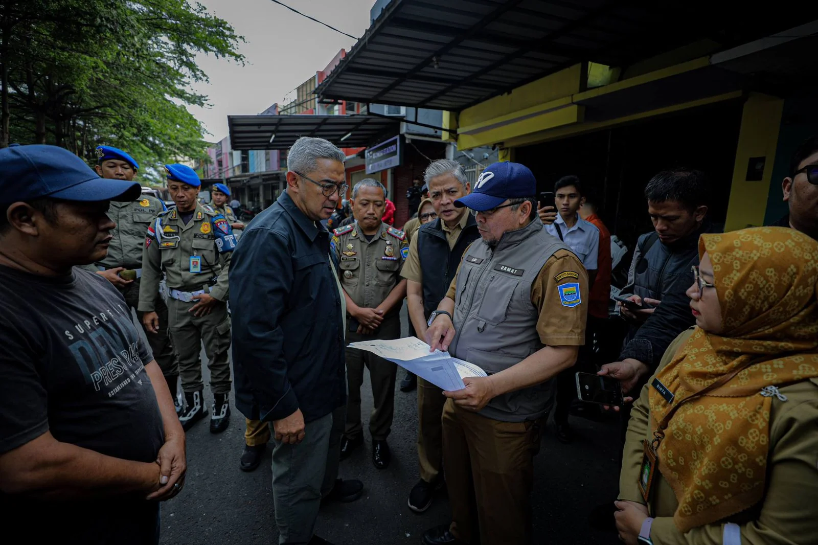Wali Kota Bandung Muhammad Farhan mengatakan, Pemkot Bandung serius mencari solusi jangka pendek dan jangka panjang.Dok-Diskominfo Kota Bandung