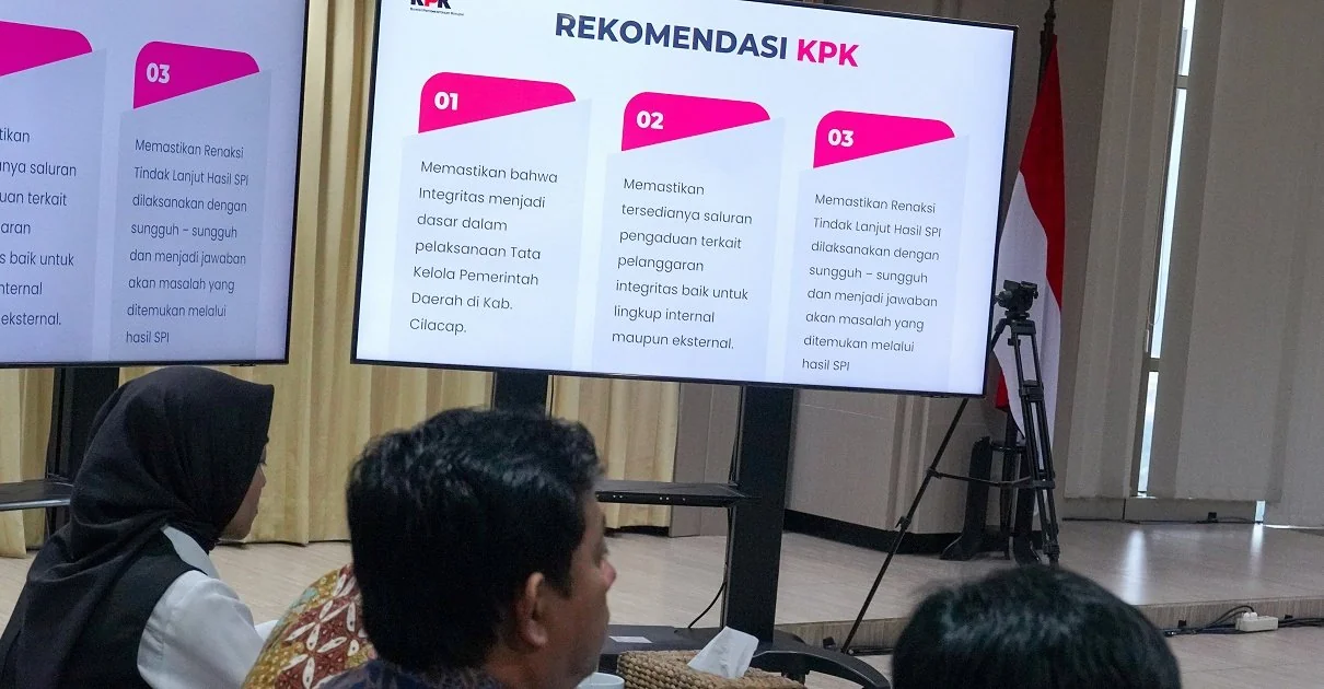 Komisi Pemberantasan Korupsi (KPK) menegaskan bahwa peristiwa tertangkap tangan di lingkungan Pemerintah Kabupaten (Pemkab) Cilacap menjadi pengingat bahwa celah praktik korupsi di sektor pemerintahan daerah masih terbuka.Dok-Humas KPK