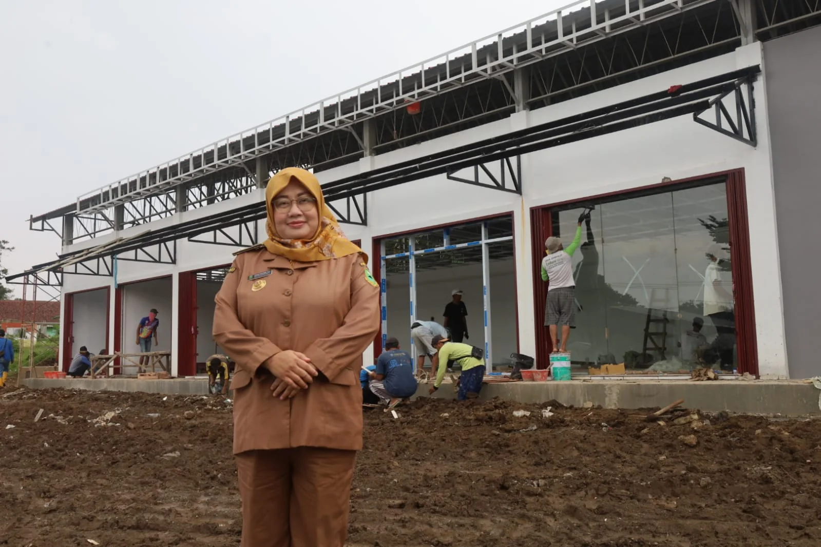 Kepala Desa Bandorasa Wetan, Yayan Fudiani, S.H., mengatakan percepatan pembangunan tidak terlepas dari kesiapan desa dalam menyiapkan lokasi.Dok-IKP/Diskominfo