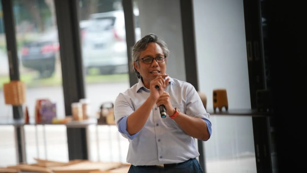 Prof Tata Cipta Dirgantara