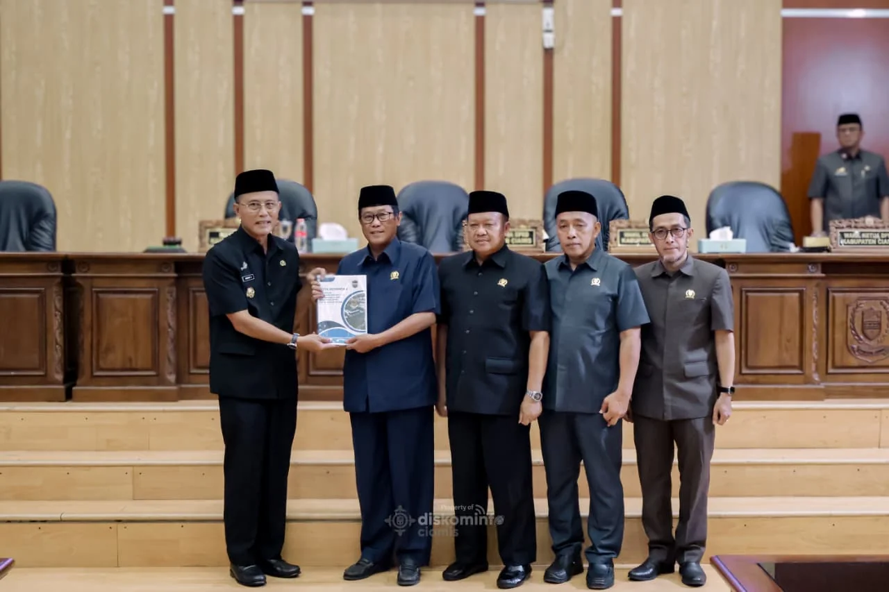 Rapat Paripurna DPRD Kabupaten Ciamis, Bupati Herdiat Sampaikan Dua Raperda Strategis.Ist