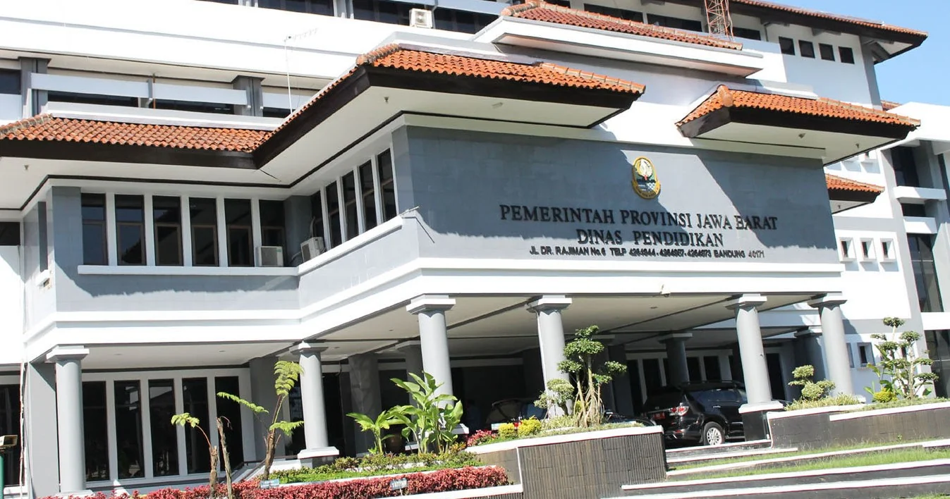Kantor Disdik Jabar, Jalan Dr Radjiman, Kota Bandung. (dok KS)