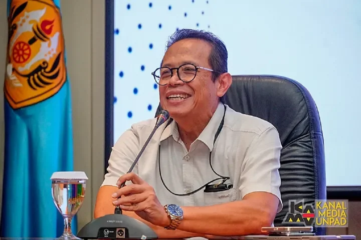 Prof Atwar Bajari Pimpin Dewan Profesor Unpad 2025–2030, Targetkan Masuk 300 Kampus Dunia