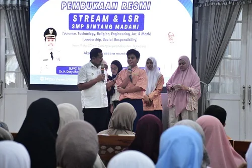 LSR STREAM ini diikuti 133 pelajar dibuka Bupati Sumedang Dony Ahmad Munir di Gedung Negara.Dok-Diskominfosanditik Sumedang