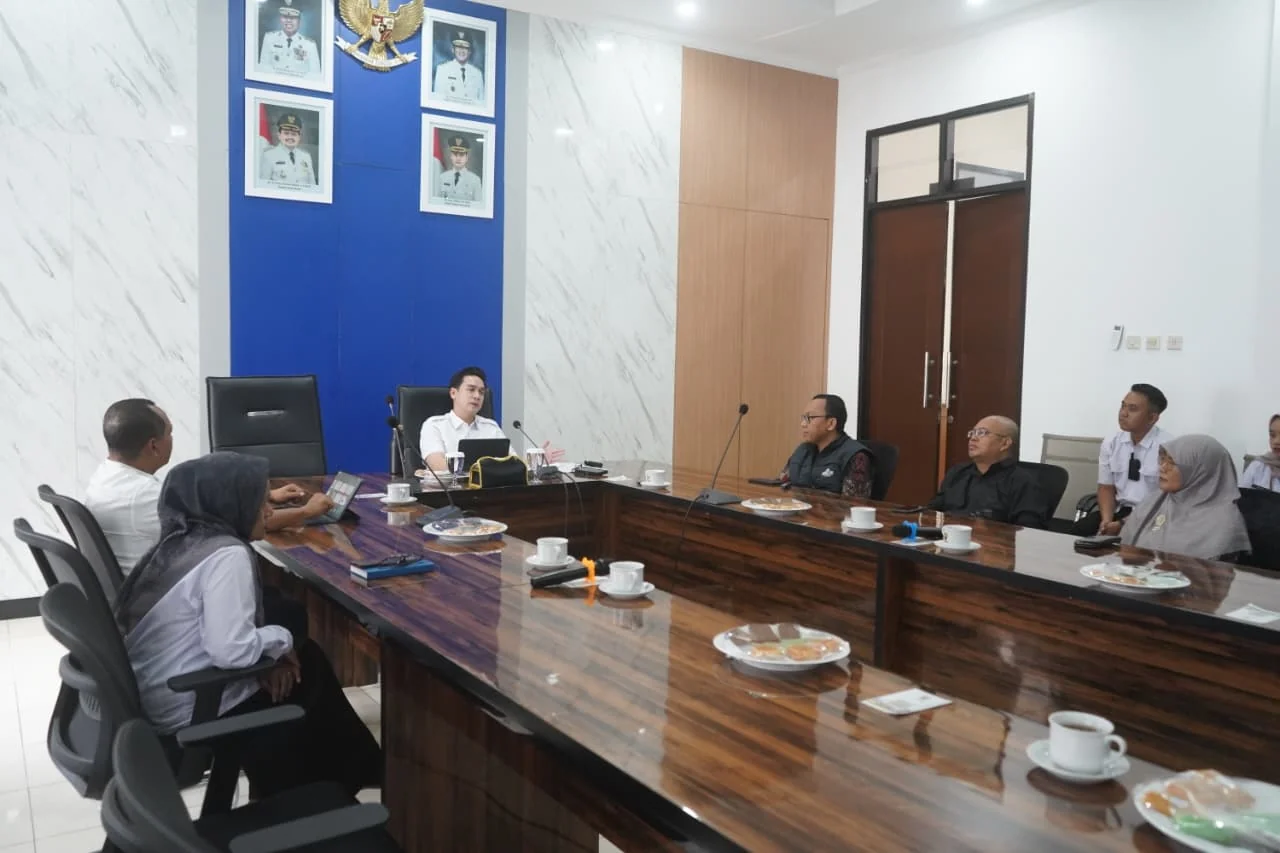 Wakil Bupati Sumedang M. Fajar Aldila meminta yang menjadi fokus program UMKM Naik Kelas adalah peningkatan kualitas sumber daya manusia (SDM) pelaku UMKM.Dok-Diskominfosanditik Sumedang