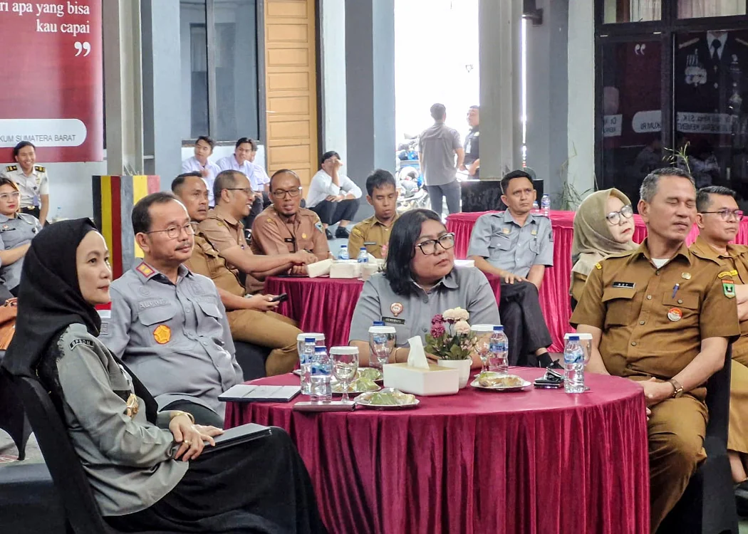 Kantor Wilayah Kementerian Hukum (Kanwil Kemenkum) Jawa Barat kembali menunjukkan komitmen kuatnya dalam menjaga soliditas dan sinergi antar instansi vertikal.Dok-Humas Kemenkum Jabar
