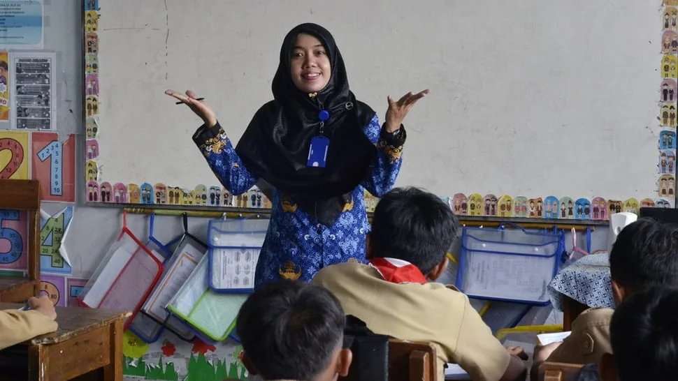 Gaji guru akan diberikan sesuai nominal tahun 2024 sampai 2025 nanti.